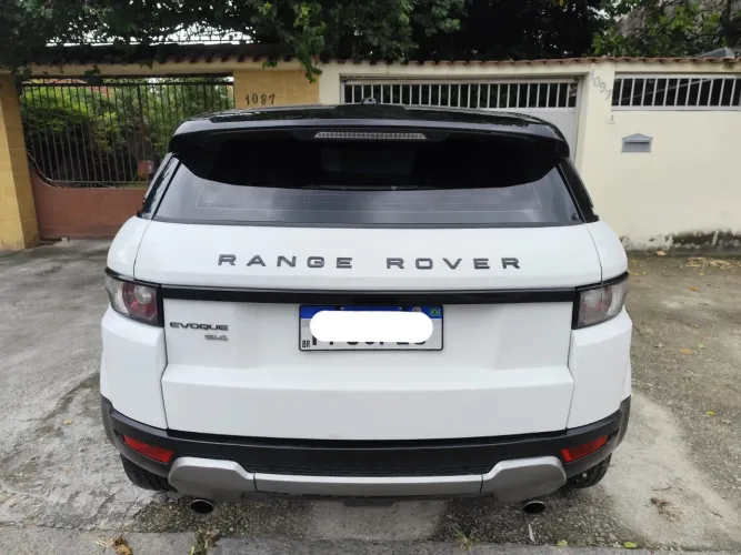 Land Rover Range Rover Evoque Pure Tech 2.0 Aut. 5P 2015