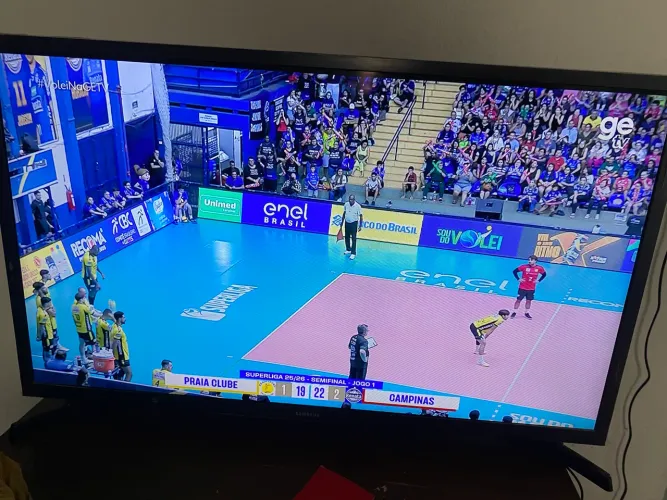 Televisão