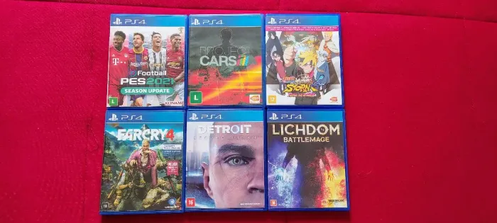 Lote de jogos Ps4 com PES 21