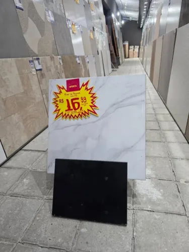 PISO CERÂMICO 43X43 R$16,99M² ( FALAR COM LUCÍRIA )