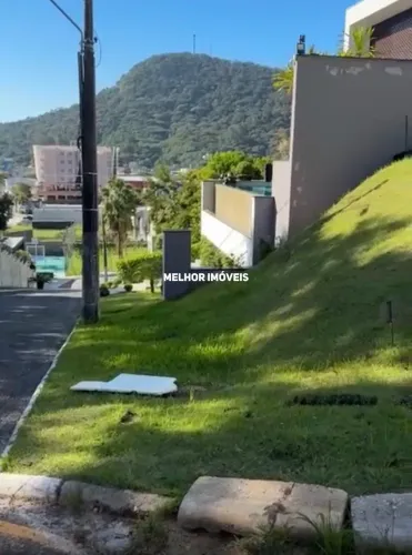 Condomínio Bella Vista Residence Club - Terreno á venda no Condomínio Bela vista no Bairro