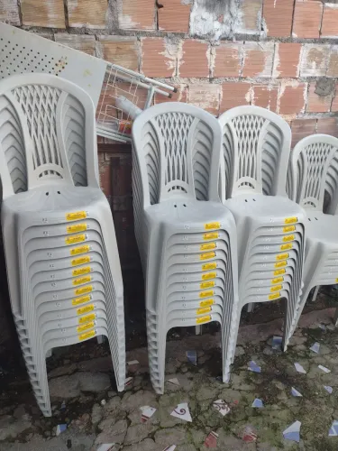 Alugamos jogos de mesas. *