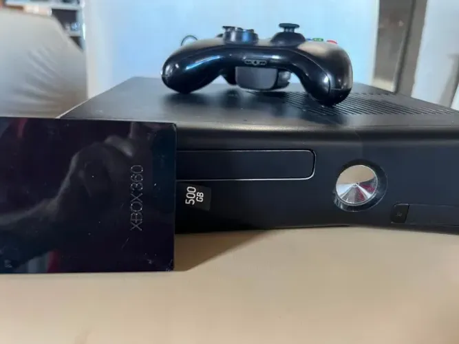 Xbox 360 Slim 500GB Original +Controle Original +26 Jogos - Excelente Estado