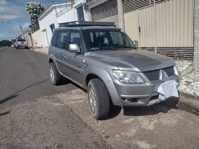 Mitsubishi Pajero TR4 2.0/ 2.0 Flex 16V 4X4 Aut. 2013