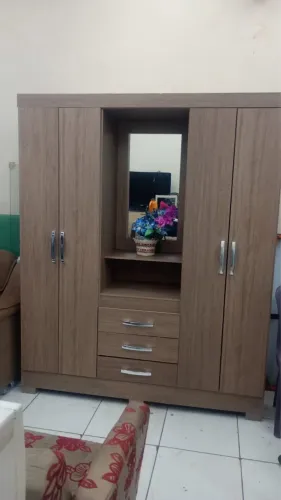 Guarda roupa casal