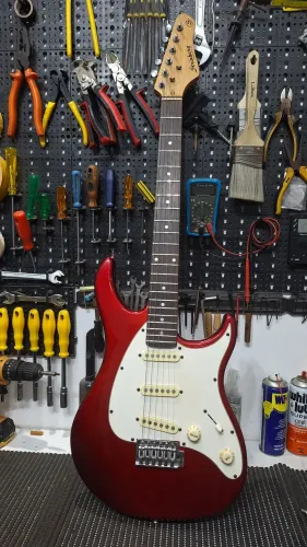 Guitarra já Regulada