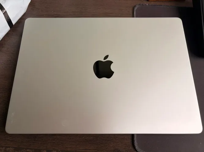 MacBook Pro M1 2021 (14-inch)