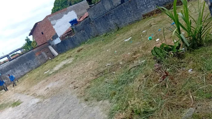 VENDO TERRENO 
