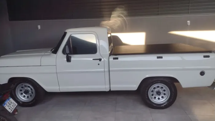 Ford F-1000 Super Diesel / Super Diesel Turbo 1989