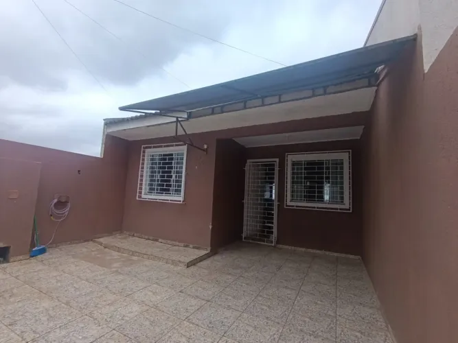 CASA PARA LOCAÇÃO NO CHAPADA