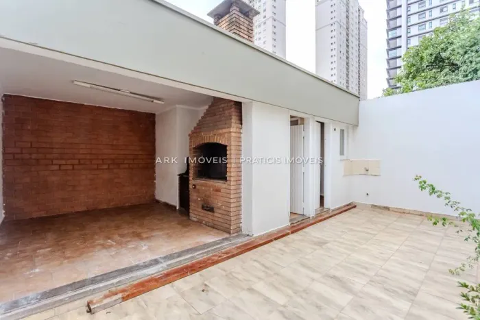 Sobrado para locação, 346m², 03 Dormitórios e 03 Vagas de Garagem, Vila Clementino