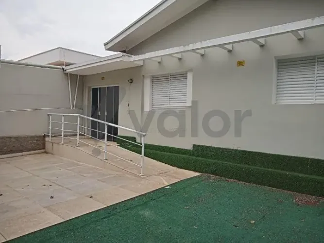 Casa à venda em Campinas, Jardim dos Oliveiras, com 3 quartos, com 161 m²