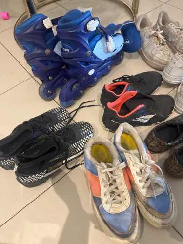 Sapatos usado menino