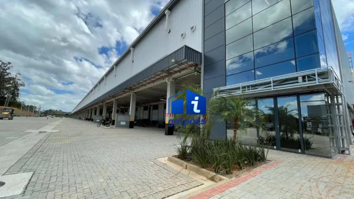 Galpão em condomínio logístico com 5032 m² na Vila Tramontano - São Paulo/SP