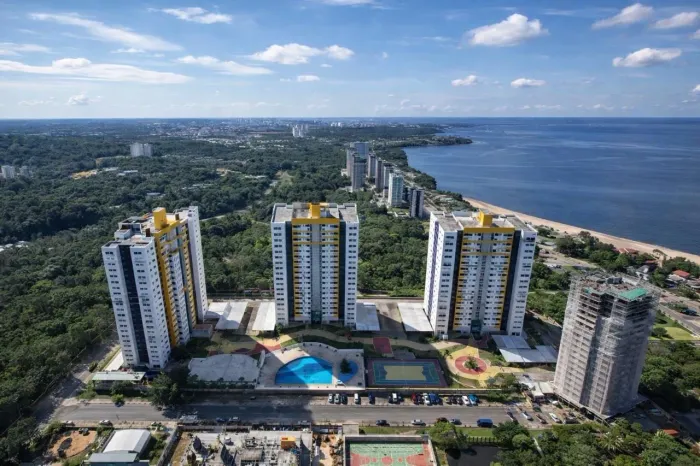 ALUGA-SE APARTAMENTO EM PONTA NEGRA - MANAUS
