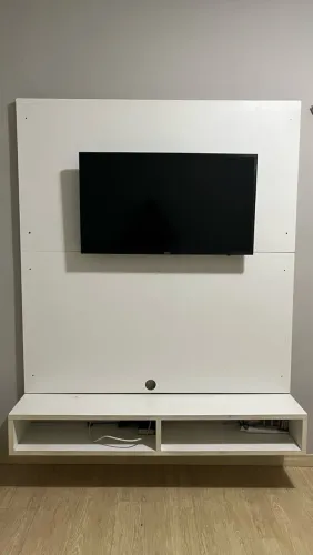 PAINEL DE TV - SUSPENSO