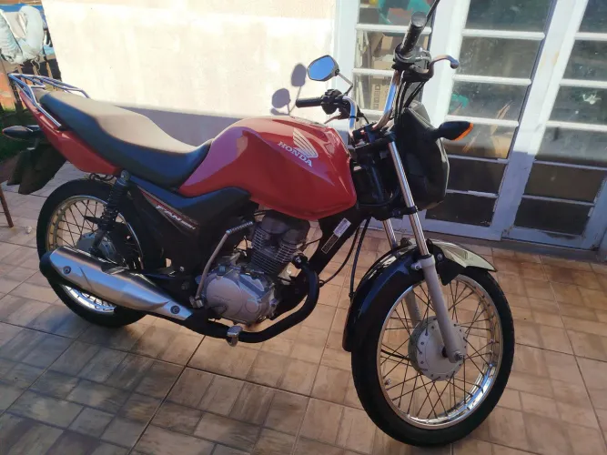 Fan 125i KS 2018, abaixo da Fipe