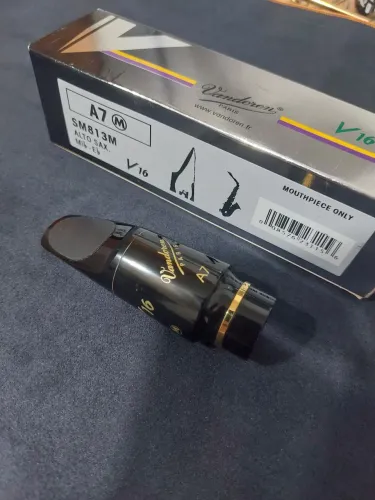 Boquilha Sax Alto Vandoren V16 A7M