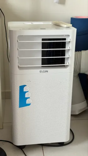 Vendo ótimo preço , seminovo