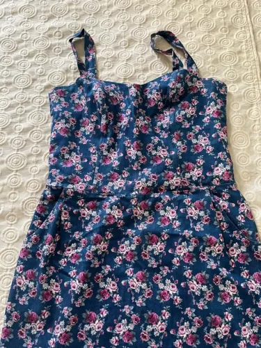 Vestidos Femininos Curtos - tam. P e M.