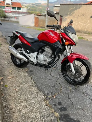 CB300R
