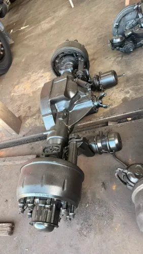 Diferencial HL5 do 1620 revisado, relação 8x39.