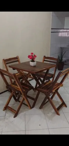 Conjunto de mesa de cadeiras 