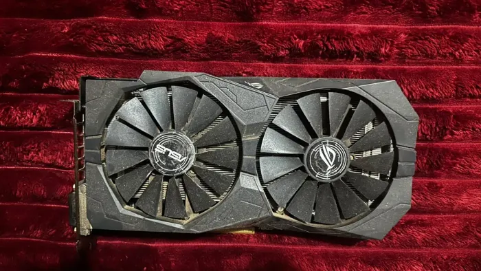 Rx 570 Asus tuff gaming 8gb