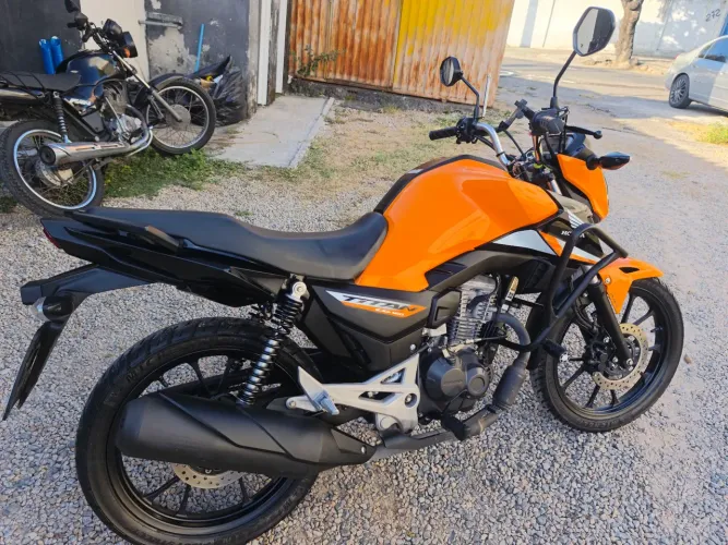 TITAN 160 LARANJA 