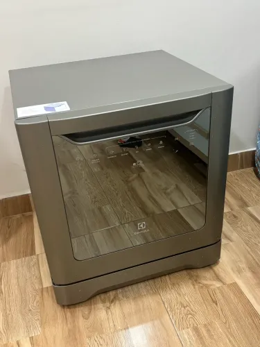 Máquina de Lavar Louça