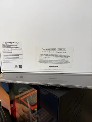 MacBook