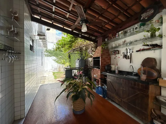 Apartamento para Venda em João Pessoa, manaira, 3 dormitórios, 1 suíte, 2 banheiros, 1 vag