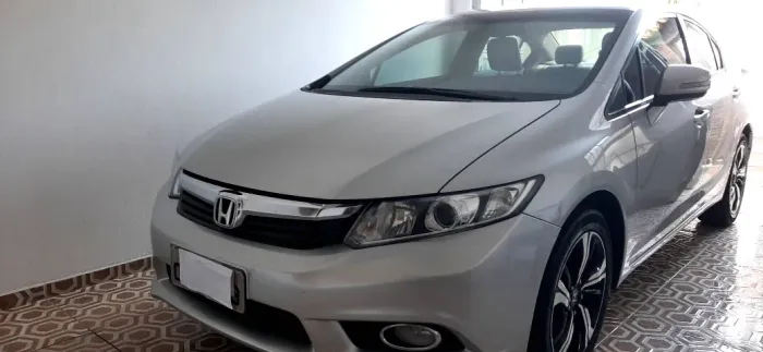 Honda Civic Sedan LXR 2.0 Flexone 16V Aut. 4P 2014