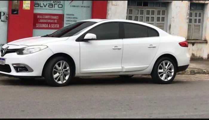 Renault Fluence Sedan Privilège 2.0 16V Flex AUT 2016