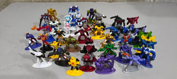 Transformers MetalFigs 41 Personagens 