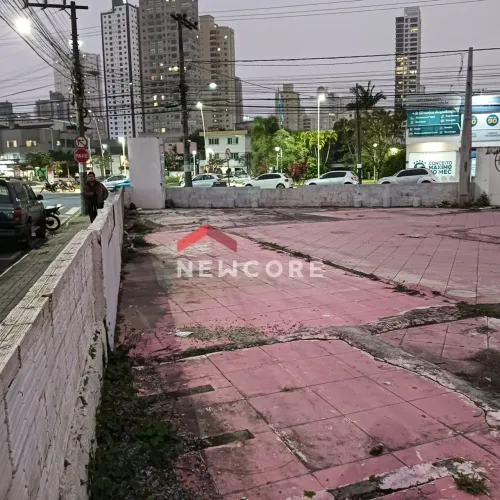 Lote em Avenida do Estado Dalmo Vieira - Nações - Balneário Camboriú/SC