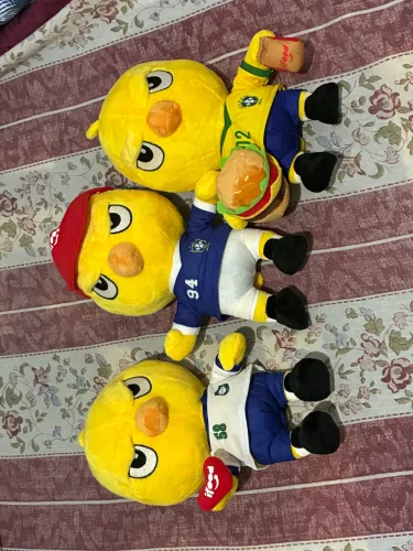 Pelucia copa 2026 canarinho