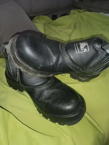 Bota 38