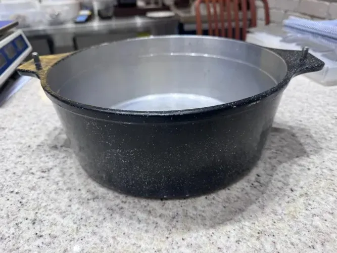 Panela Refil A Brigadeirinha 28cm ? Avulsa ? Seminova
