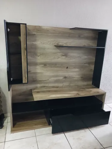 Doação de estante