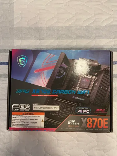 MSI MAG X870E CARBON WIFI 