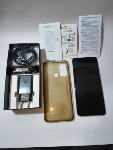 Motorola Moto G60 128GB 4GB RAM Câmera Tripla 108 MP + 8 MP + 2 MP Frontal 32 MP Prata