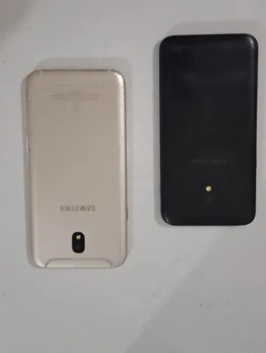 Vendo os 2 celulares 250 reais