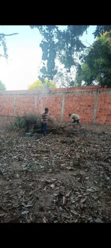 Vende se terreno