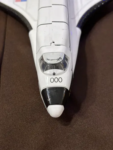 Miniatura nave Enterprise comprada na Epcot