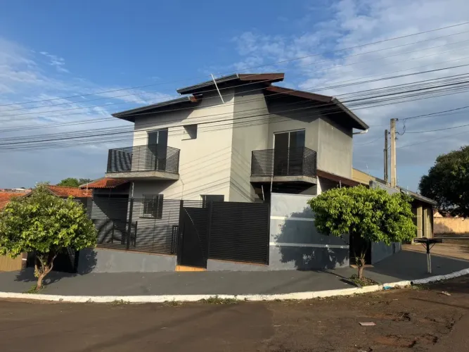 Casa sobrado a venda 