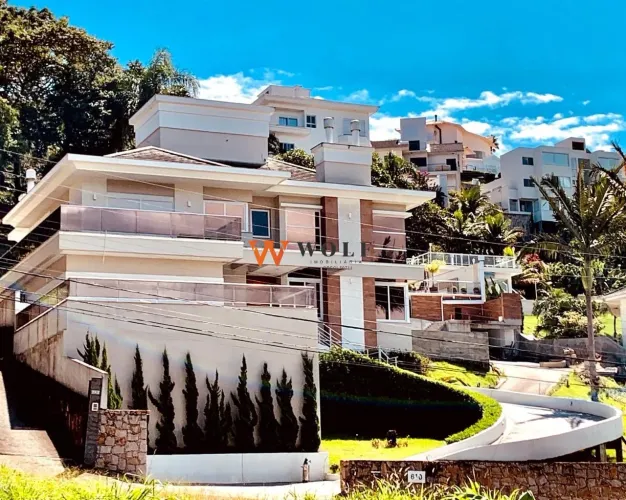 Casa de luxo no Bosque das Mansões a venda
