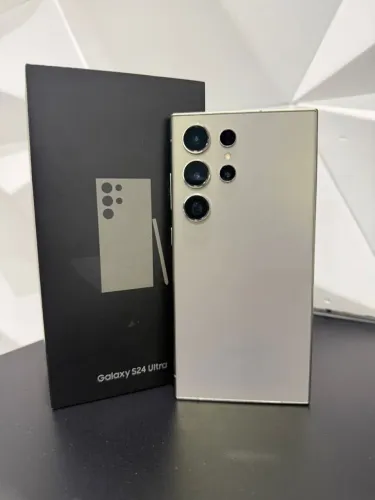 Samsung Galaxy S24 ULTRA