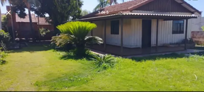 Vende-se casa Carajá