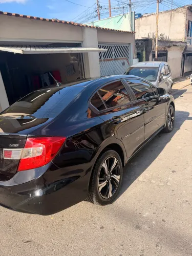 Honda Civic Sedan LXS 1.8/1.8 Flex 16V Aut. 4P 2012